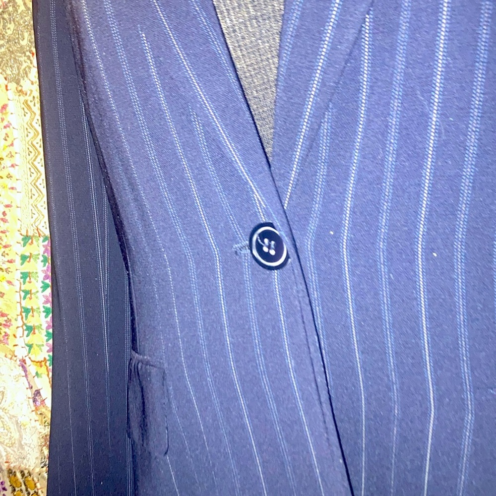 100% Polyester Black Lined 1 Buttoned Doubled Pin… - image 2